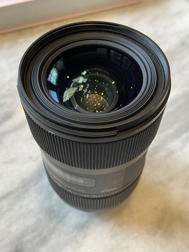 Objectif sigma f1 - mm, f1,8